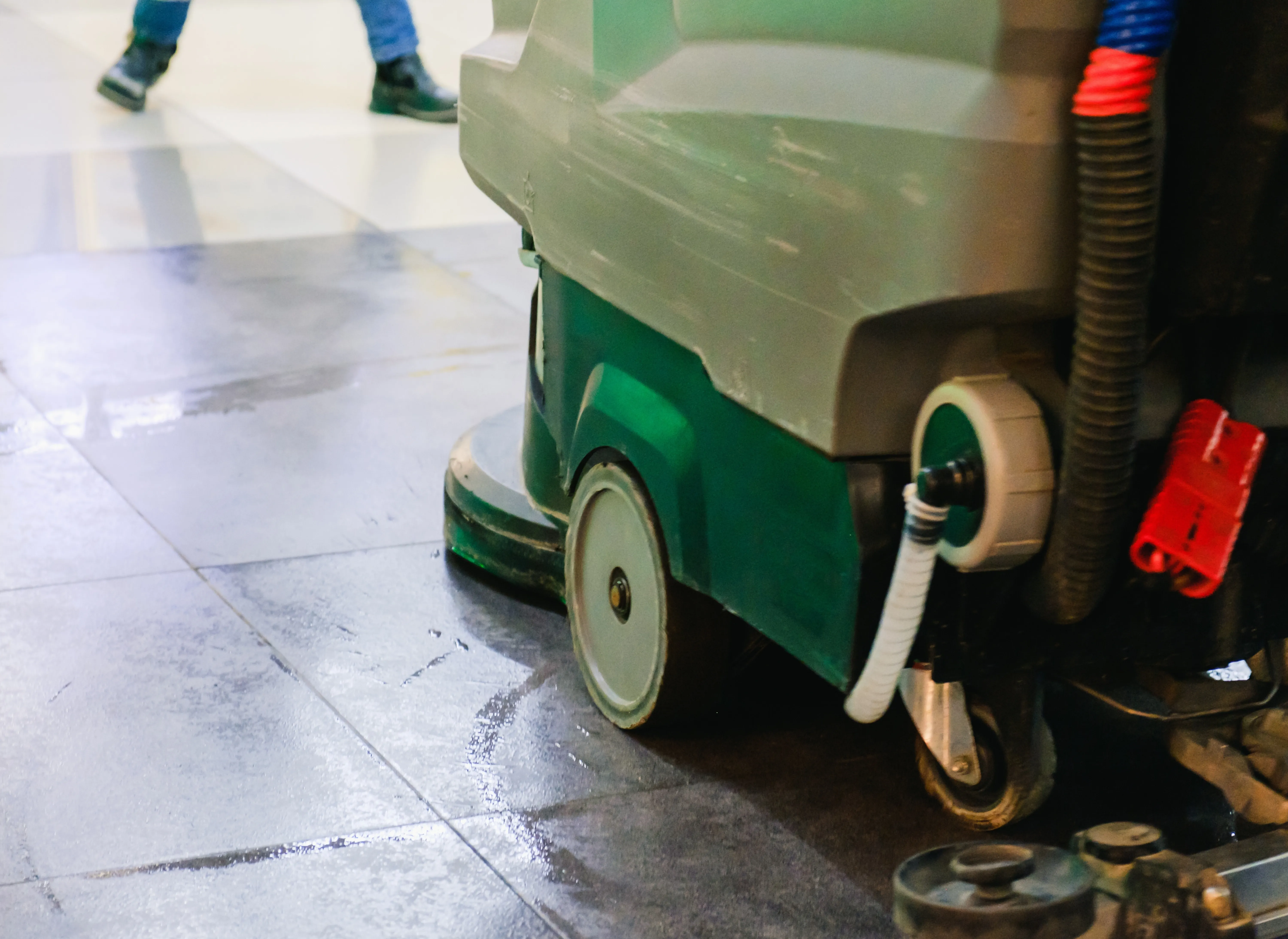 Viper AS5160 floor scrubber on a polished hangar floor in Idaho