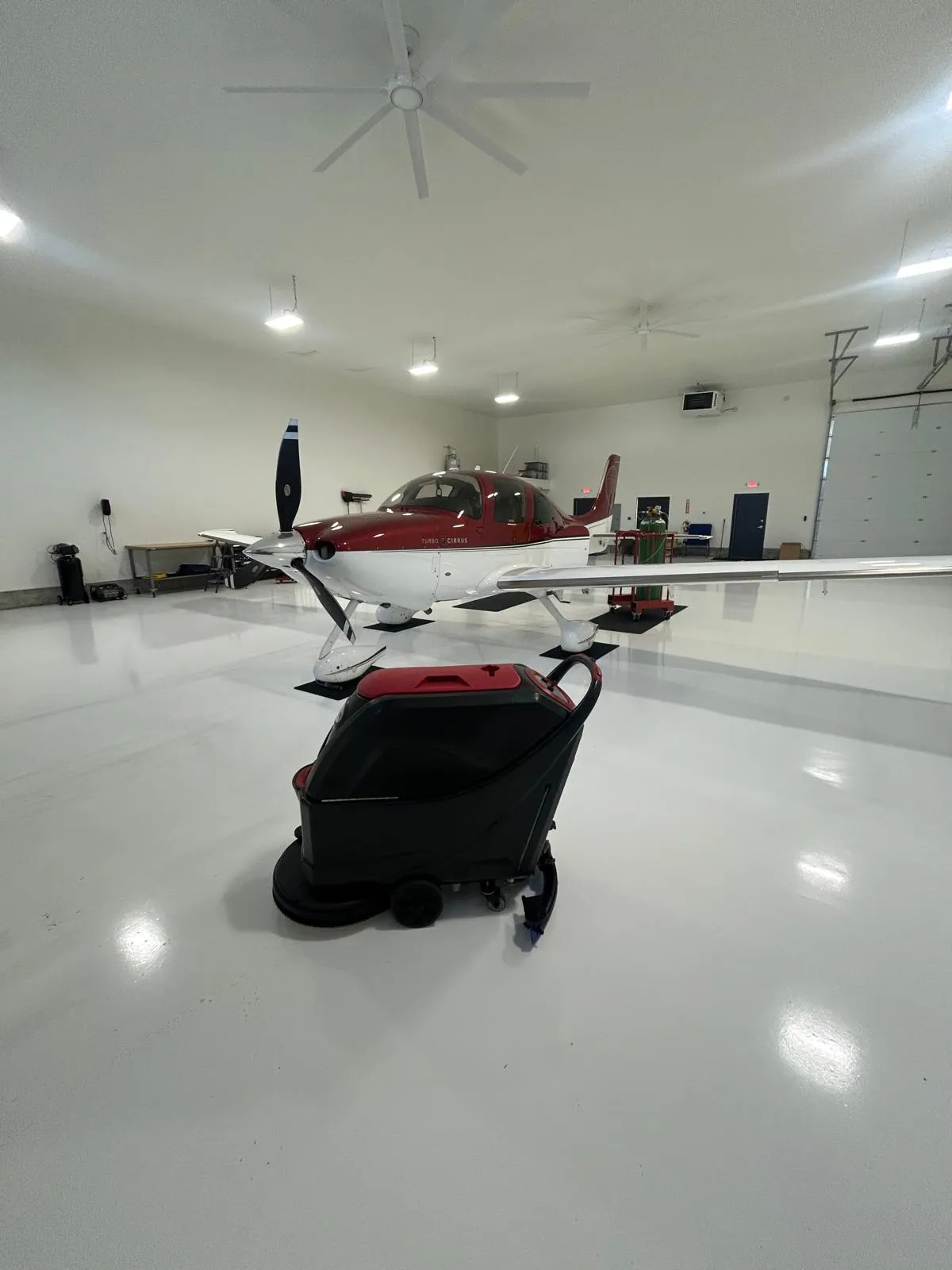 Auto Floor Scrubber available for rent from Advance Cleaning Equipment